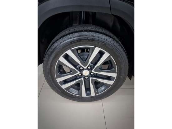 CHEVROLET-TRACKER-2023