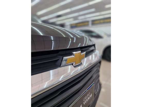 CHEVROLET-TRACKER-2023