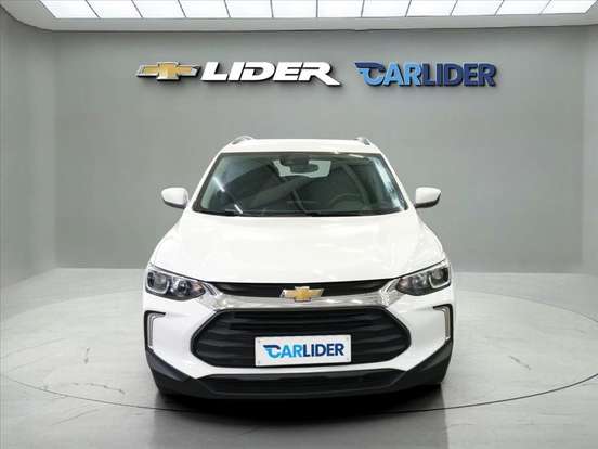 CHEVROLET-TRACKER-2023