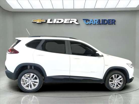 CHEVROLET-TRACKER-2023