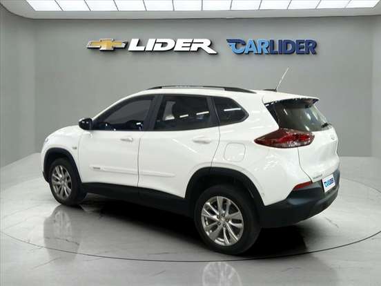 CHEVROLET-TRACKER-2023