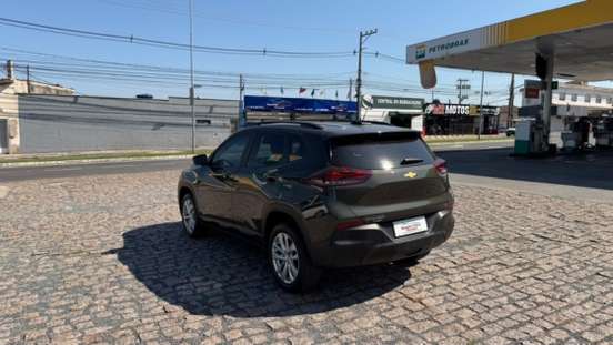 CHEVROLET-TRACKER-2023