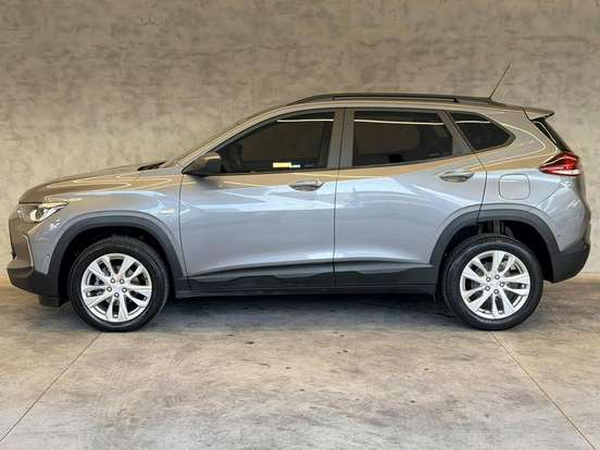 CHEVROLET-TRACKER-2022