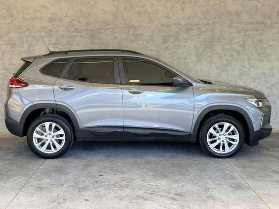CHEVROLET-TRACKER-2022