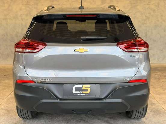 CHEVROLET-TRACKER-2022
