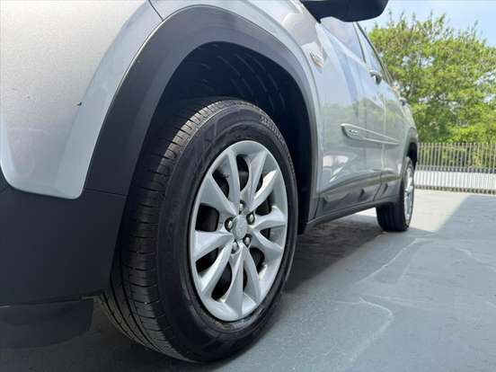 CHEVROLET-TRACKER-2021