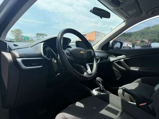 CHEVROLET-TRACKER-2021