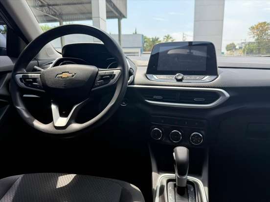 CHEVROLET-TRACKER-2021