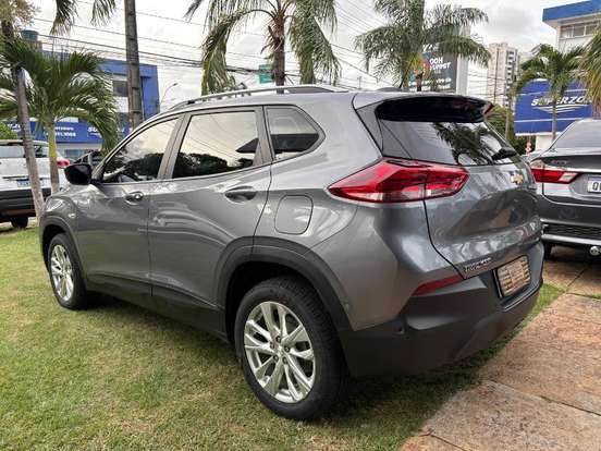 CHEVROLET-TRACKER-2020