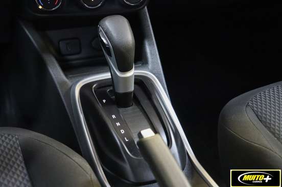 CHEVROLET-TRACKER-2020