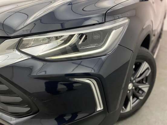 CHEVROLET-TRACKER-2023