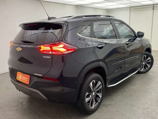 CHEVROLET-TRACKER-2023