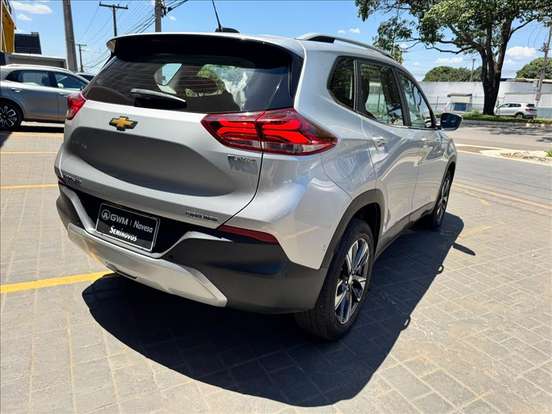CHEVROLET-TRACKER-2021