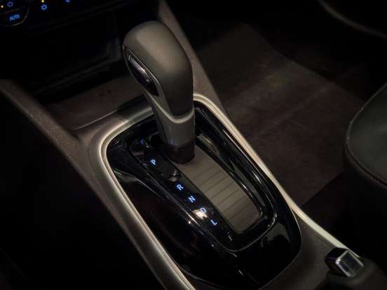 CHEVROLET-TRACKER-2024