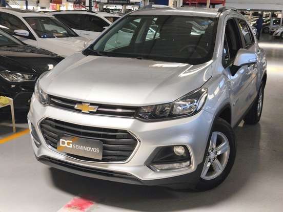 CHEVROLET-TRACKER-2018
