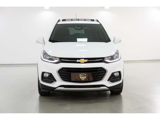 CHEVROLET-TRACKER-2018