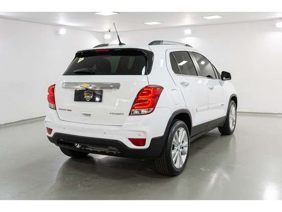 CHEVROLET-TRACKER-2018