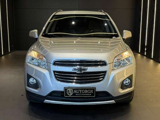CHEVROLET-TRACKER-2016