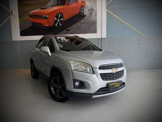 CHEVROLET-TRACKER-2013