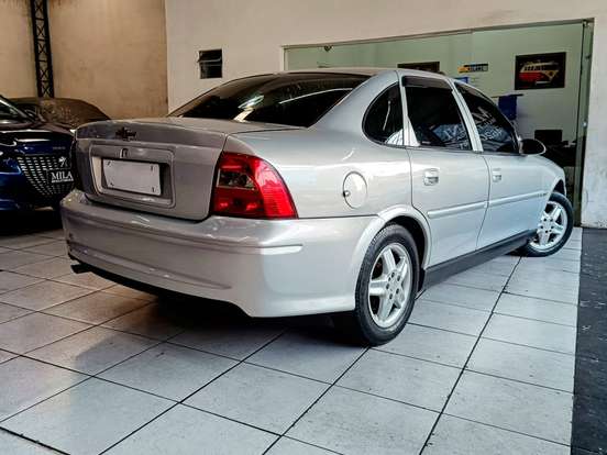 CHEVROLET-VECTRA-2.2 MPFI EXPRESSION 8V GASOLINA 4P MANUAL CHEVROLET-VECTRA-2002