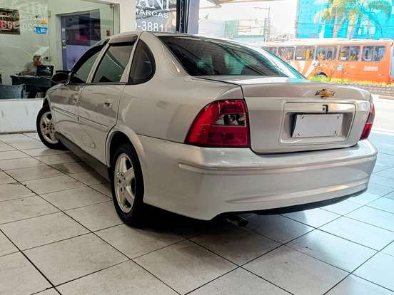 CHEVROLET-VECTRA-2.2 MPFI EXPRESSION 8V GASOLINA 4P MANUAL CHEVROLET-VECTRA-2002