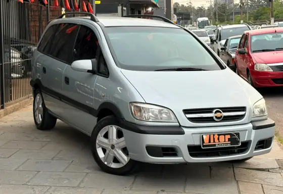 CHEVROLET ZAFIRA 2.0 MPFI EXPRESSION 8V FLEX 4P AUTOMÁTICO