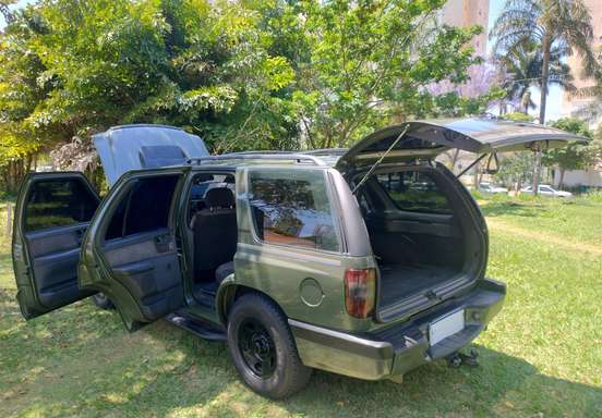 CHEVROLET-BLAZER-2001