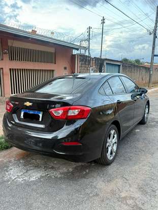 CHEVROLET-CRUZE-2019