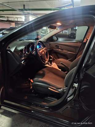 CHEVROLET-CRUZE-2012