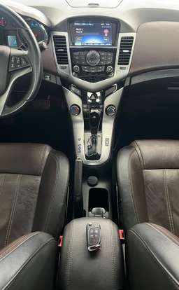 CHEVROLET-CRUZE-2014
