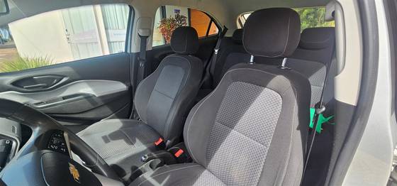 CHEVROLET ONIX 1.4 MPFI LT 8V FLEX 4P MANUAL