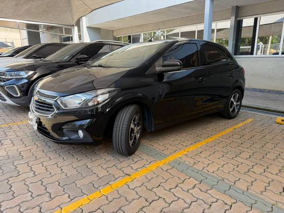 CHEVROLET ONIX 1.4 MPFI LTZ 8V FLEX 4P AUTOMÁTICO