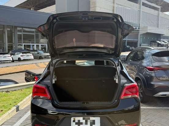 CHEVROLET-ONIX-1.4 MPFI LTZ 8V FLEX 4P AUTOMÁTICO CHEVROLET-ONIX-2018