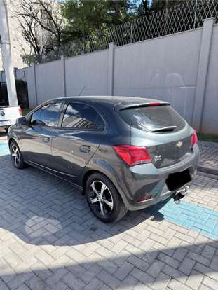 CHEVROLET-ONIX-2018