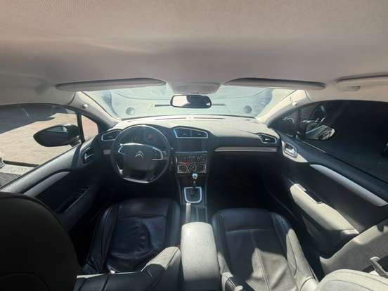 CITROËN-C4 LOUNGE-1.6 TENDANCE 16V TURBO FLEX 4P AUTOMÁTICO CITROËN-C4 LOUNGE-2014