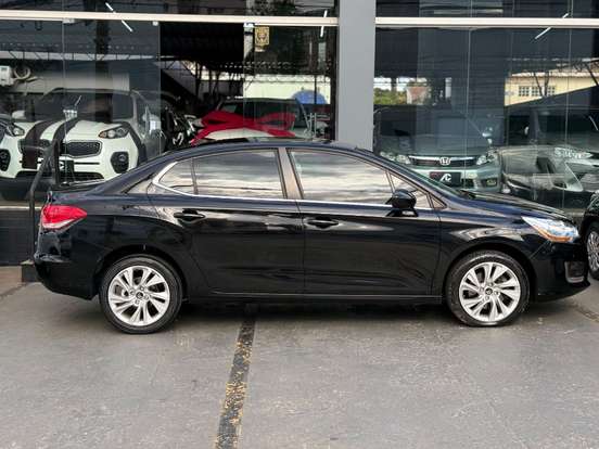 CITROËN-C4 LOUNGE-1.6 TENDANCE 16V TURBO FLEX 4P AUTOMÁTICO CITROËN-C4 LOUNGE-2015
