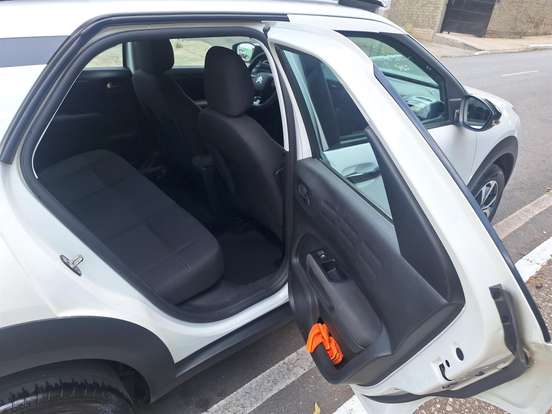 CITROËN-C4 CACTUS-1.6 VTI 120 FLEX FEEL PACK EAT6 CITROËN-C4 CACTUS-2021
