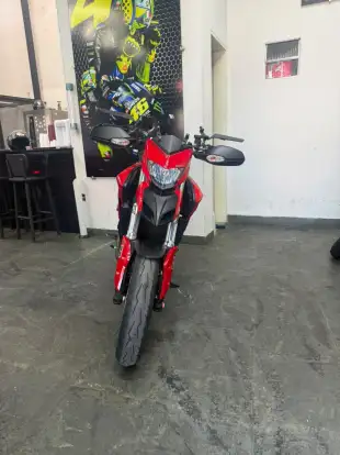 DUCATI-HYPERMOTARD 821-2014
