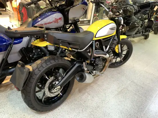 DUCATI-SCRAMBLER ICON-2023