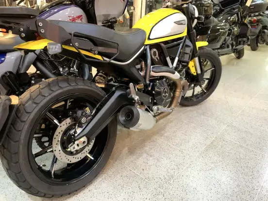 DUCATI-SCRAMBLER ICON-2023