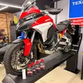 DUCATI MULTISTRADA 1200 V4 S DUCATI MULTISTRADA 1200 V4 S
