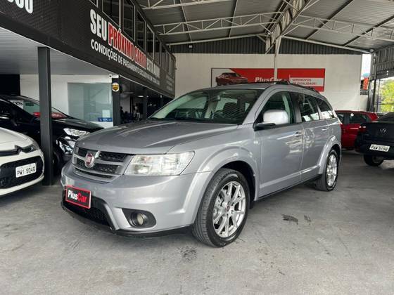 FIAT FREEMONT 2.4 PRECISION 16V GASOLINA 4P AUTOMÁTICO