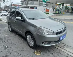 FIAT GRAND SIENA 1.6 MPI ESSENCE 16V FLEX 4P MANUAL FIAT GRAND SIENA 1.6 MPI ESSENCE 16V FLEX 4P MANUAL