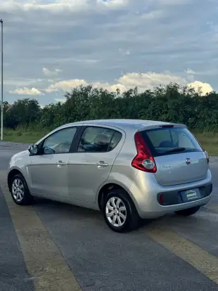 FIAT-PALIO-2015