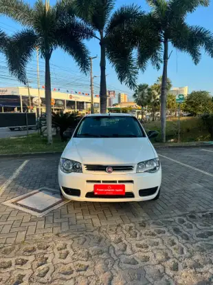 FIAT-PALIO-2015