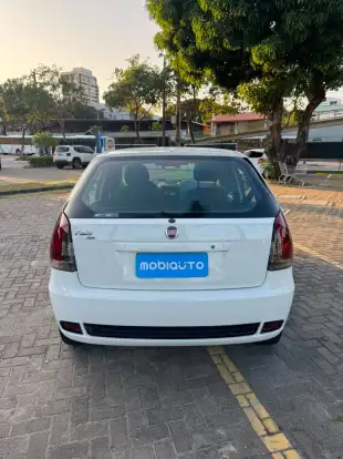 FIAT-PALIO-2015