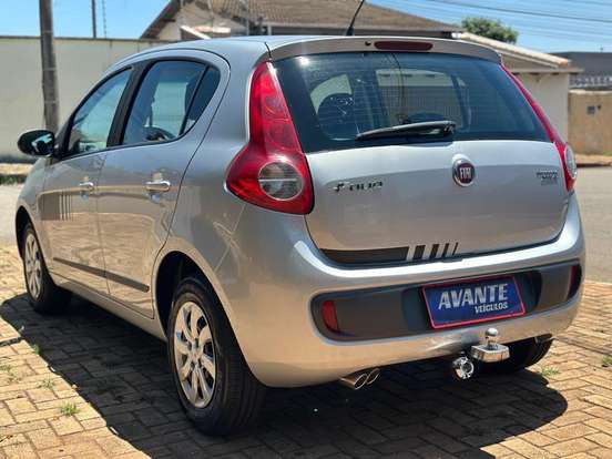 FIAT-PALIO-2015