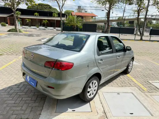 FIAT-SIENA-2014