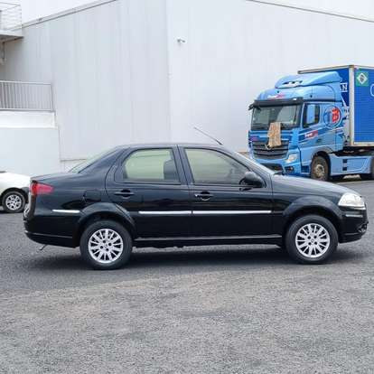 FIAT-SIENA-2011