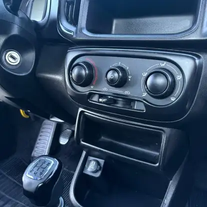 FIAT-STRADA-2020